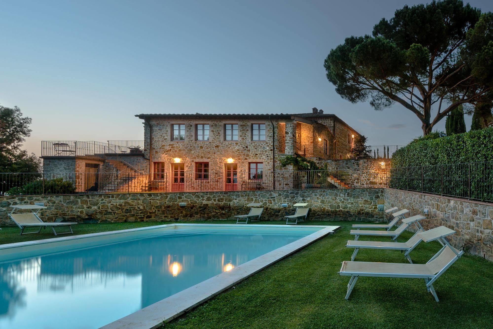 Le Ragnaie Vakantieboerderij